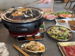 -围炉肉舍•炭烤活鳗•丹东海鲜烤肉(步行街店)