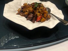 -璞御·海鲜·雪花牛肉局(宾水西道店)