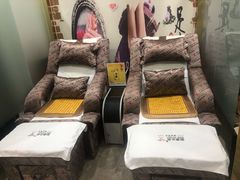 -郑远元专业修脚房(栖山路店)