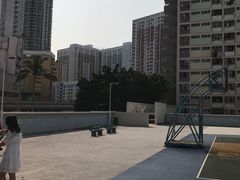 -彩虹村