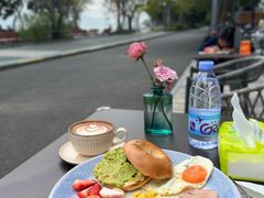 -ommo cafe(半岛城邦店)