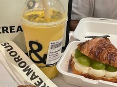 -BUTTERFUL&CREAMOROUS 黄油与面包(万象城店)