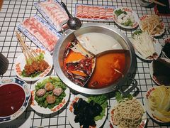 -山悦里 山野·鲜火锅(罗斯福广场店)