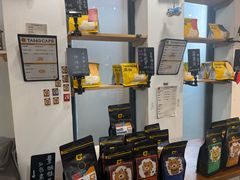 -唐咖精品咖啡(大理古城手冲店)