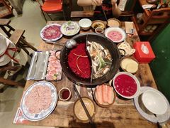 -周小明火锅(黑金冠社区店)