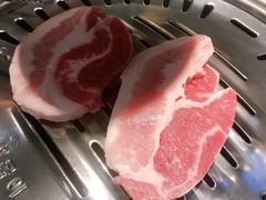 五花肉-韩聚屋韩国烤肉餐厅(新北万达店)