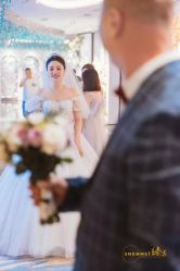 -莫小姐婚纱