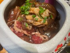 坛子肉-黑牛の店·和牛烧肉(大悦城店)