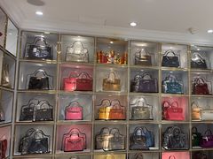 -奢物·巴黎站奢侈品回收寄售