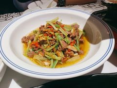 土芹菜炒黄牛肉-湘语·湖南家常菜(新洲店)