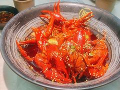 -肥肥虾庄·金牌油焖大虾(沙湖店)