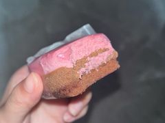 -好利来(上海长宁龙之梦店)