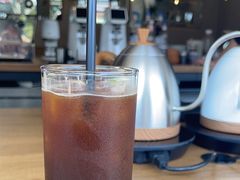 -三勾JJJ Burger&Coffee(梅溪湖店)