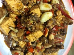 -老三样·美食研究中心(世贸路店)