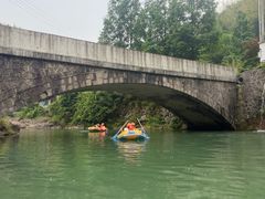 -安吉龙王山峡谷漂流