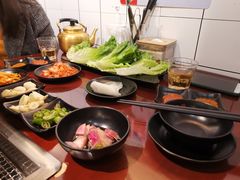 -肉甲韩国木炭烤肉(新壹街1店)