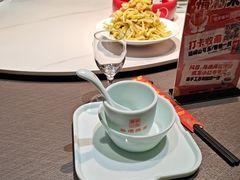 -乔家小院•非遗驴肉•本地小海鲜(滨河路店)