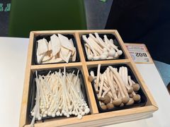 -烹然四季椰子鸡火锅(姚家园万象汇店)