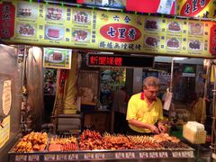 -六合夜市