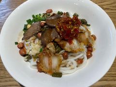 -牛八宝桂林米粉(八里庄店)