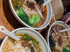 -湘人龙记老长沙米粉(鸟巢店)
