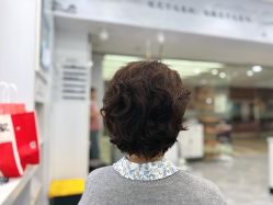 -镁连社·美联社