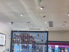 -VENCHI 闻绮(上海佛罗伦萨小镇店)
