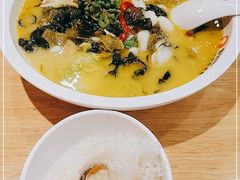 -鱼你在一起(奉贤宝龙城广场店)