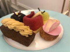 -The Diamond Jubilee Tea Salon at Fortnum & Mason