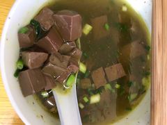 -黄阿姨锅贴大王(万航渡路店)