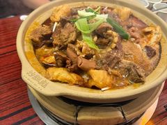 -沙胆彪炭炉牛杂煲(上海日月光广场店)