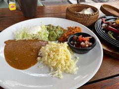 -Pistolera Mexican Cantina女枪手墨西哥餐厅(碧云路店)