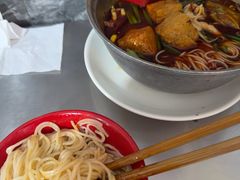 -铁锅哥米线