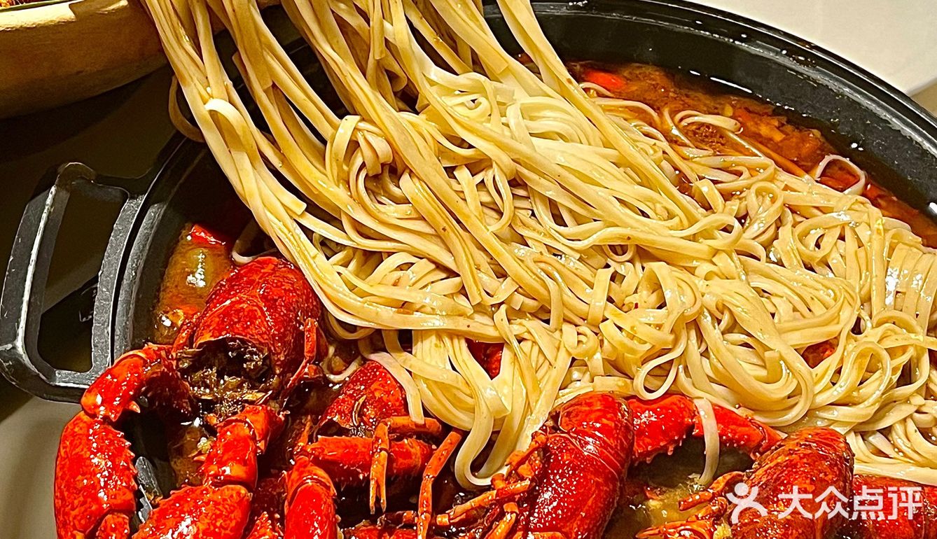 我愿称之为昆明湘菜天堂[流泪][流泪]巨下饭啊