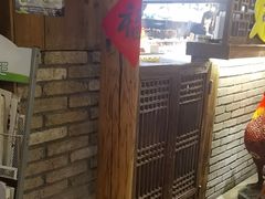 -头上红煨盐鸡·非遗院子餐厅
