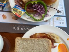 -武汉世茂希尔顿酒店·汇·全日餐厅