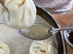 牛肉汤包-清真老铁家灌汤包