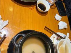 -莲餐厅·湖北菜·潜江小龙虾店(愚园路店)