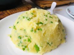 土豆泥-洪平血旺椒麻鸡雅鱼饭店(熊猫大道店)