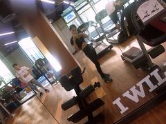 -W FITNESS 威尔仕健身·游泳(七宝店)