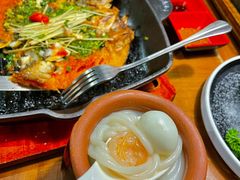 傣族香茅草烤罗非鱼-雀舞云南菜(天津天河城购物中心店)