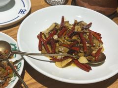 -一坐一忘云南菜(嘉里中心店)