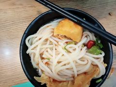 -螺小胖柳州螺蛳粉(钟楼总店)