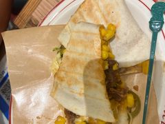 -玛格萝妮比萨屋(四平店)
