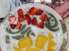 士多啤梨芒果绿茶拉面-甜心妈妈·榴莲星级糖水(北京路总店)