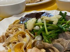 鸡杂拼盘-巫记鸡饭店