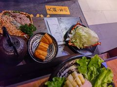 -湊湊火锅·茶憩(杭州湖滨银泰in77店)