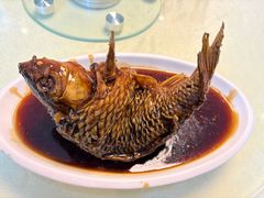 罾蹦鲤鱼-奥华餐厅·老张记(台基厂店)