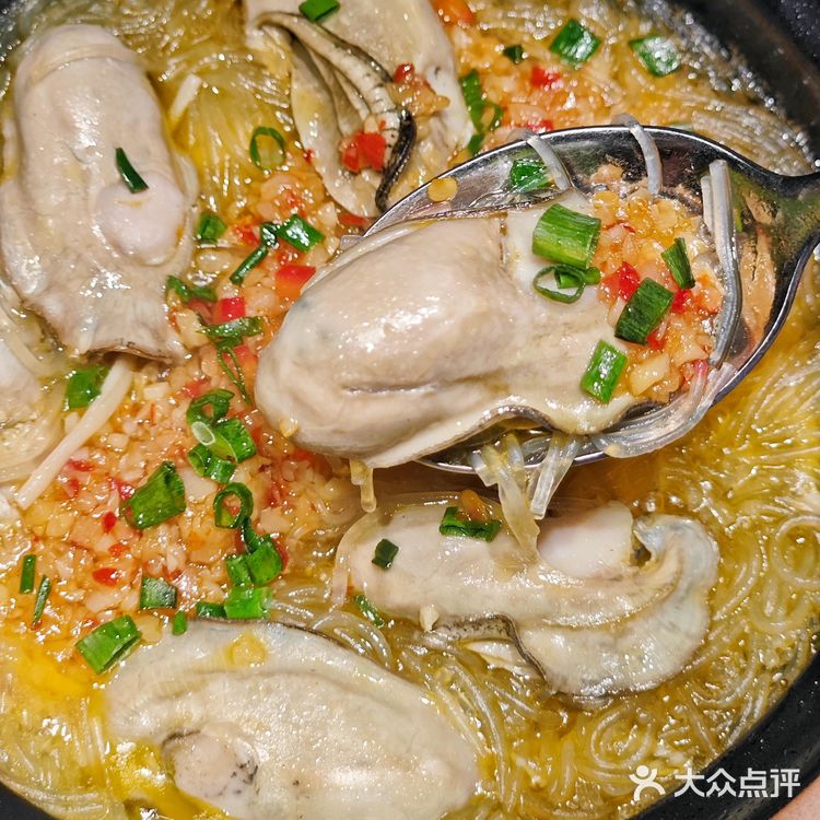 你敢信吗？人均50元就能吃上啫啫海鲜！！