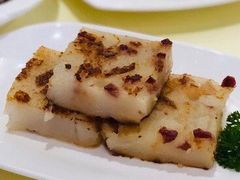 腊味煎萝卜糕-悦满堂酒家(广东亚洲国际店)